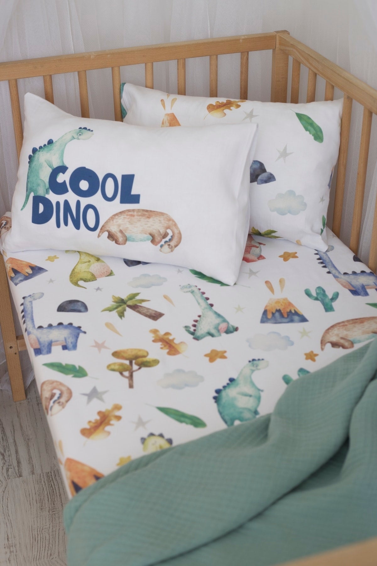 ORGANIC MUSLIN PICTURE AND COTTON SATIN BABY BEDDING - DINOSAUR AND NATURE THEMED