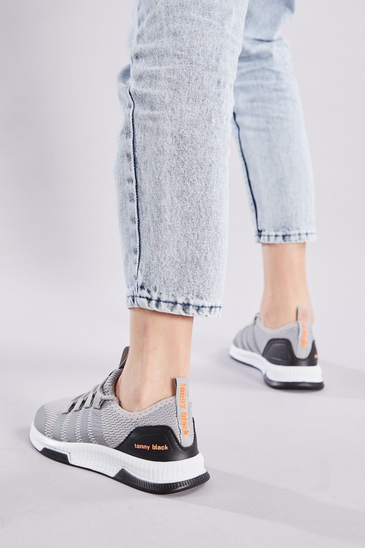 Unisex Smoked Sports Shoes Tbqnt