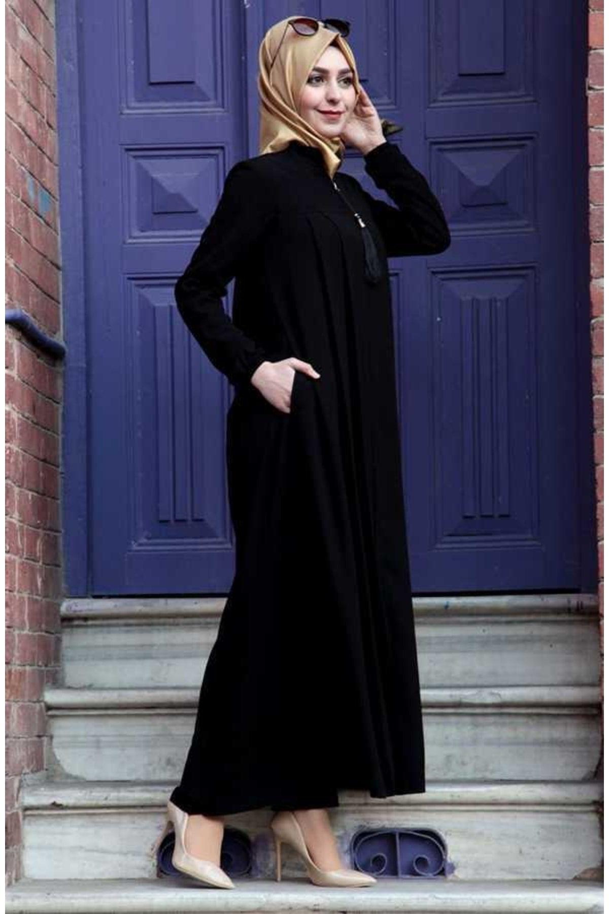 Medina Silk Hijab Pleat Detailed Abaya Mdc-0165 Black - Swordslife