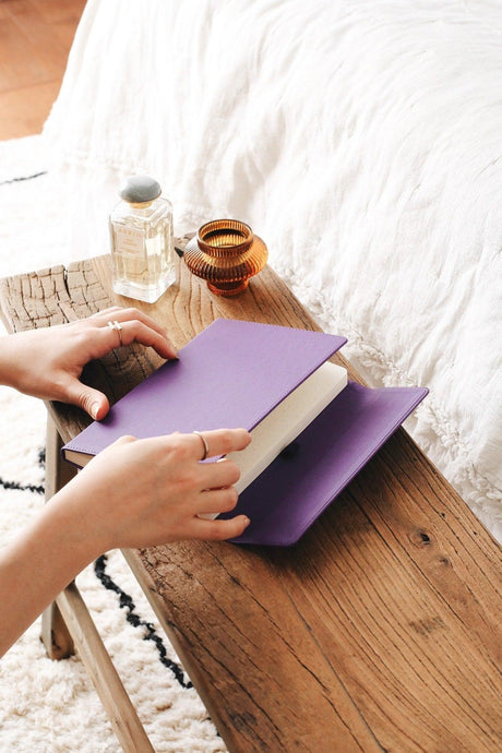 A5 15x22 Magnetic Cover Notebook Lined Purple