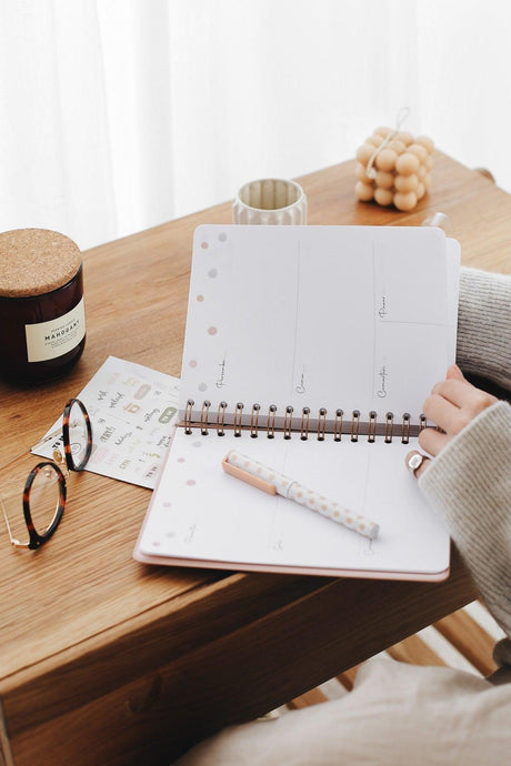 A5 Timeless Planner Agenda Polka Dot Pink