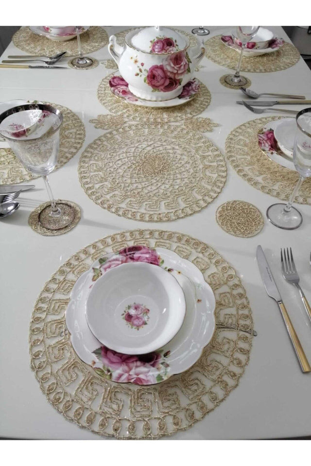 Placemat Embroidered Plate And Runner Set 6 Person Presentation Set (6 Pieces Coaster Gift) - Swordslife