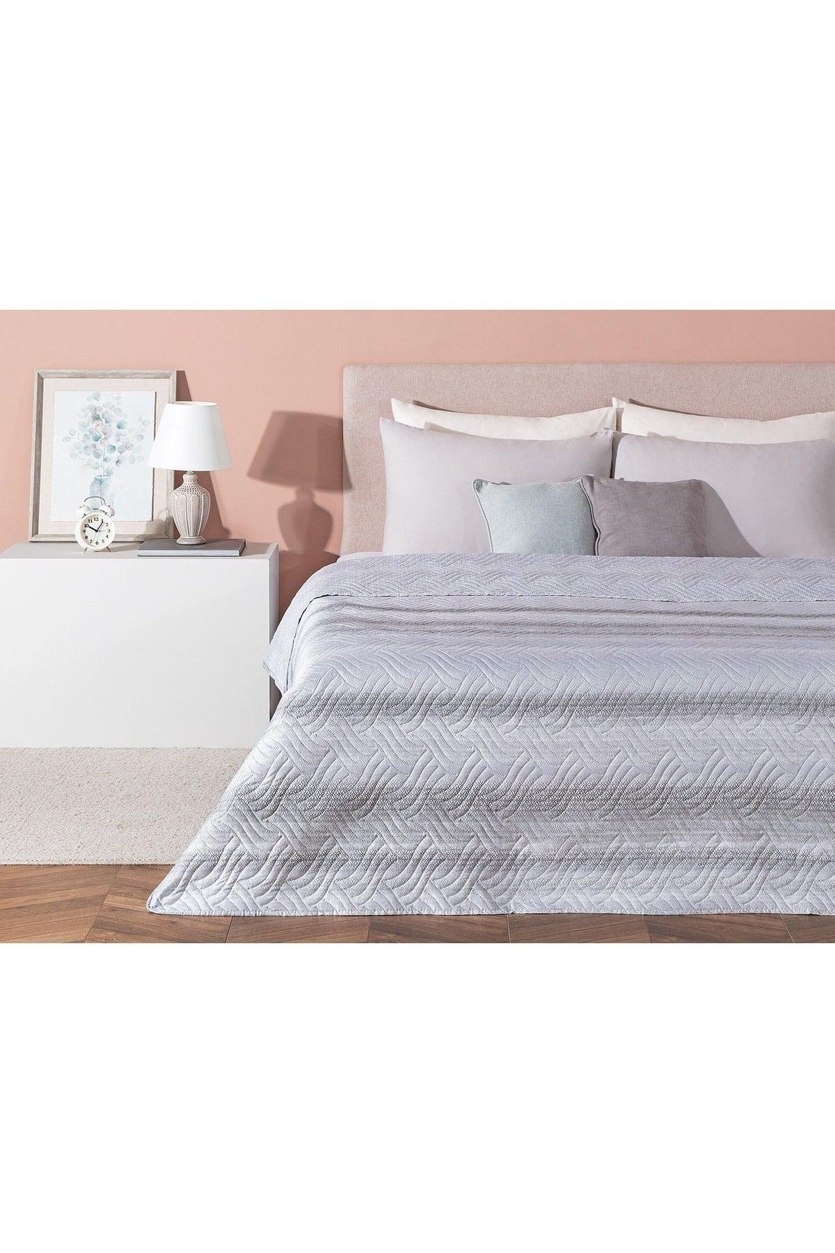 Candide Single Multi-Purpose Bedspread - Swordslife