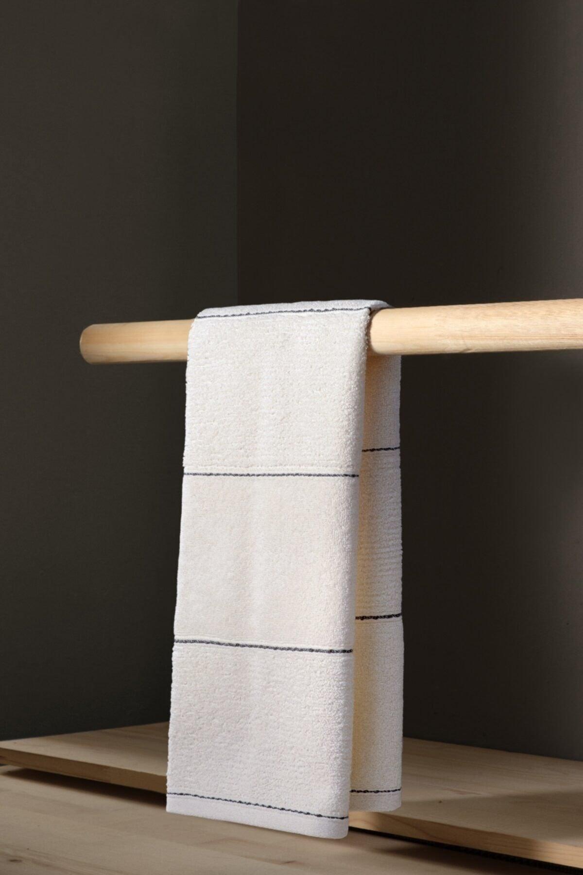 Carmine Single Cream - Extra Soft, Modern 100% Cotton 50x90cm. Hand / Face Towel - Swordslife