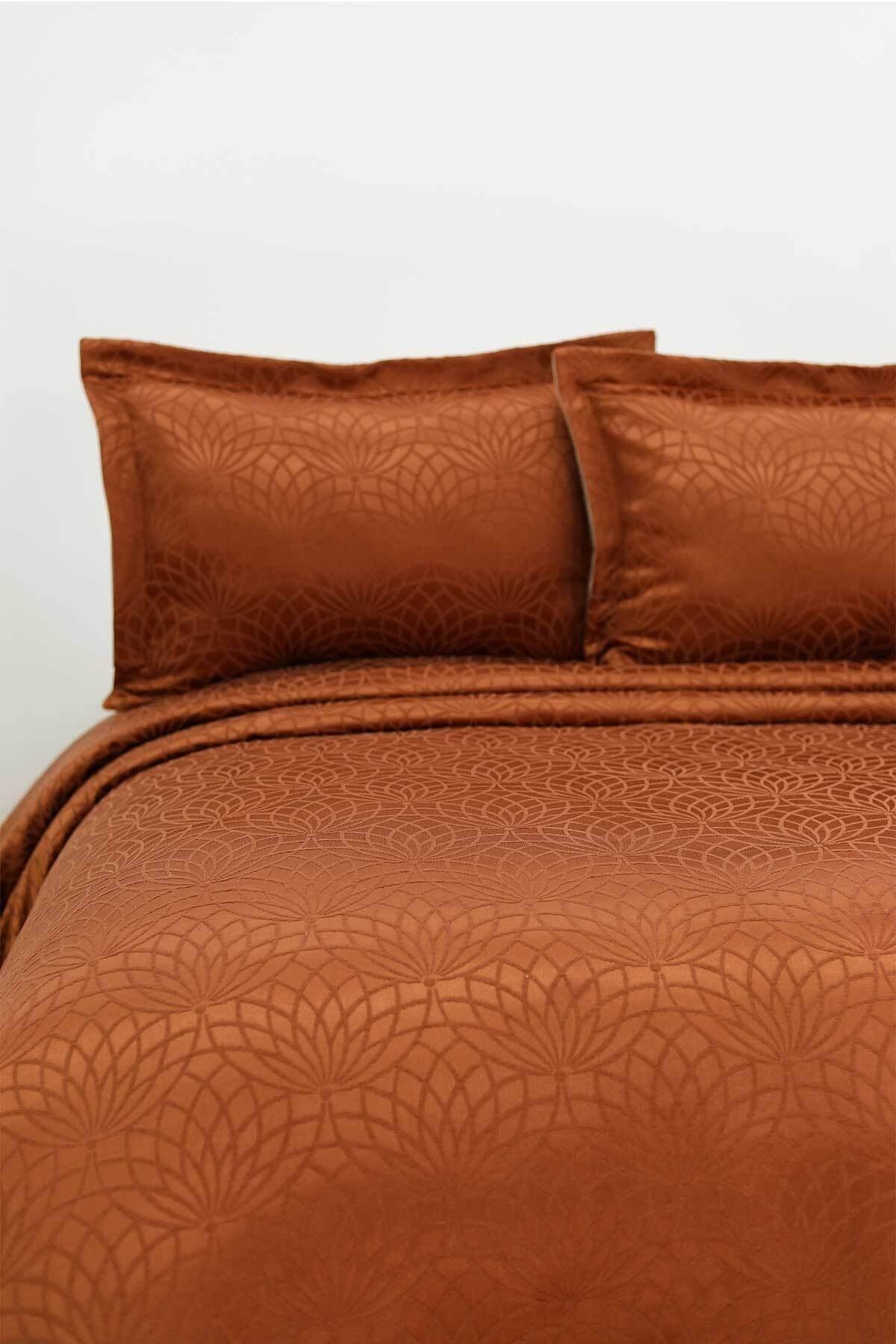 Double Jacquard Chenille Fabric Garden Cinnamon Bedspread Set - Swordslife