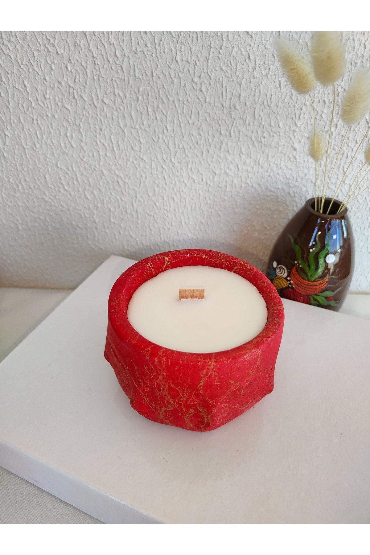 Strawberry Love 100% Soy Wax Red Decorative Vegan Candle - Swordslife