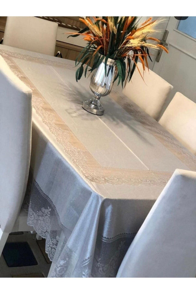 Lacy Carefree Table Cloth - Swordslife