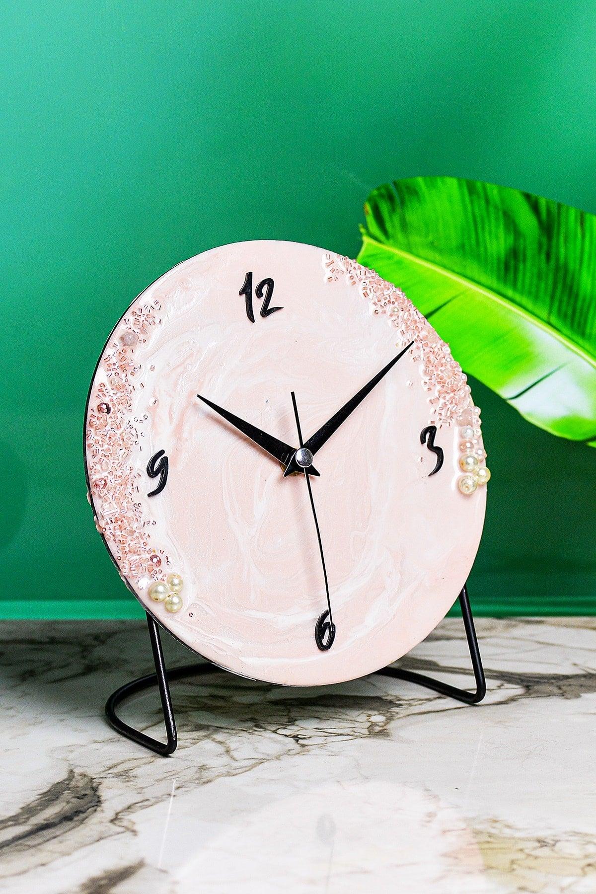 Diverso Rosa Stone Decorative Table Clock19 X 19cm With Silent Mechanism - Swordslife