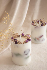 Special Design Candle with Flowers (DRY FLOWER AND FRARED CANDLE) (LIIA) - Swordslife