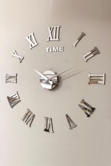 Silver-silver Decorative 3d Wall Clock Plexi Mirror Roman Numeral - Swordslife