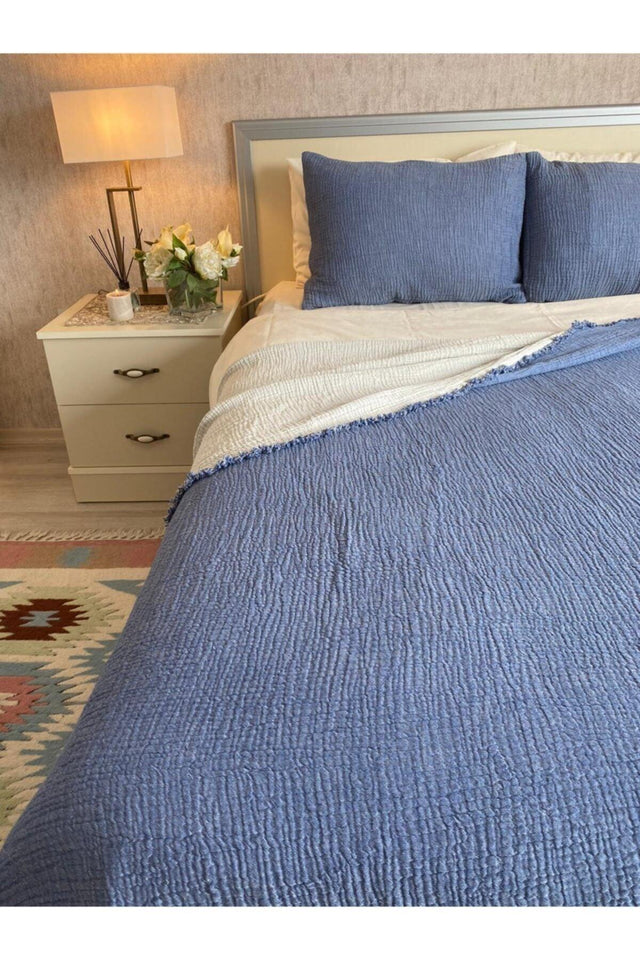 Indigo Oversized Muslin Bedspread - Swordslife