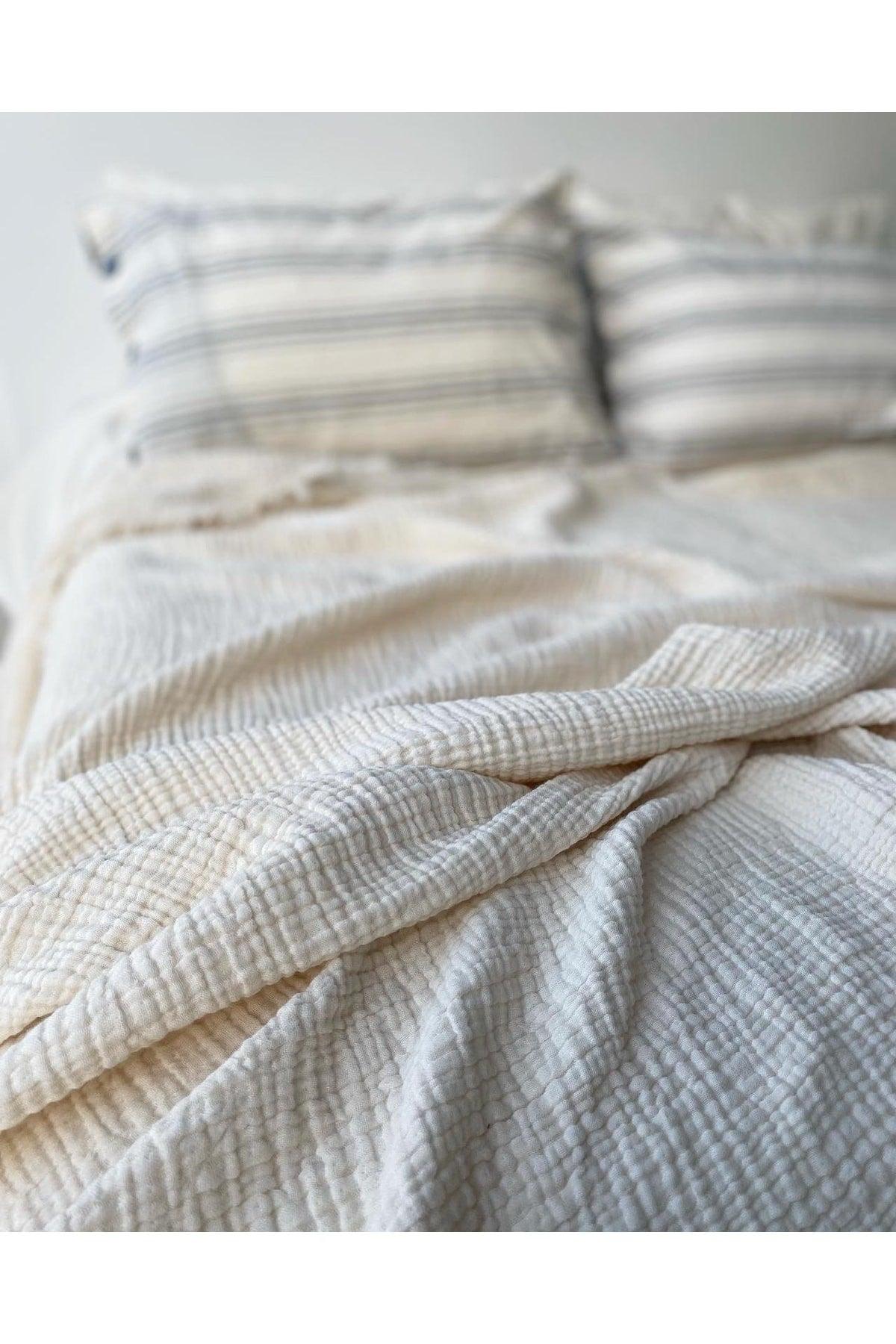 Ivory Oversized Muslin Bedspread - Swordslife