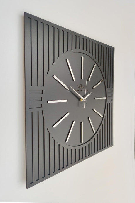 Square Line Pattern Silver Plexi Decorative Black&Silver Wall Clock - Swordslife