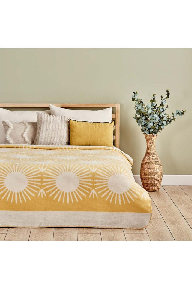 Liya Cotton Double Blanket Mustard (180x220 Cm) - Swordslife