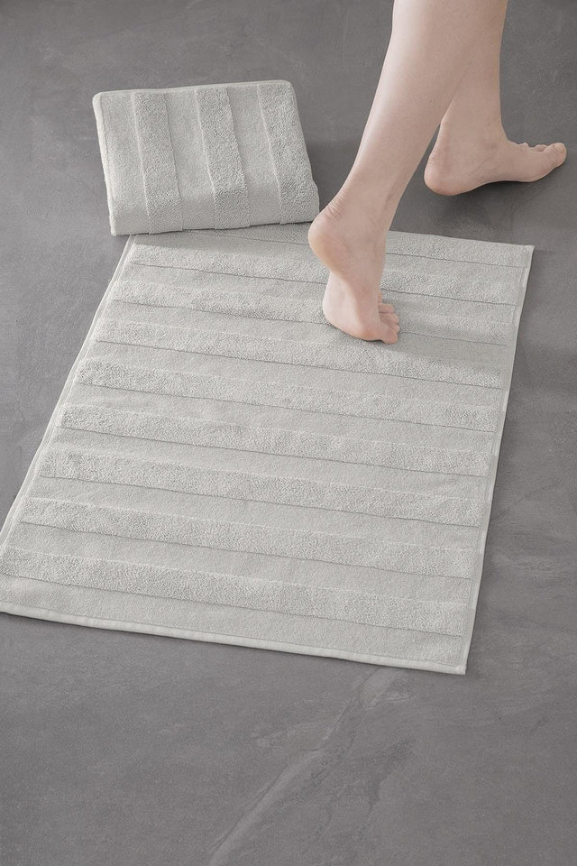 Mons Bathmat 202 - New Trend, 50x75cm. 2pcs. Premium Foot Towel / Bath Mat Set - Swordslife