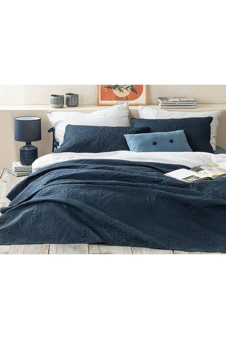 Easton Multi-Purpose Double Bedspread