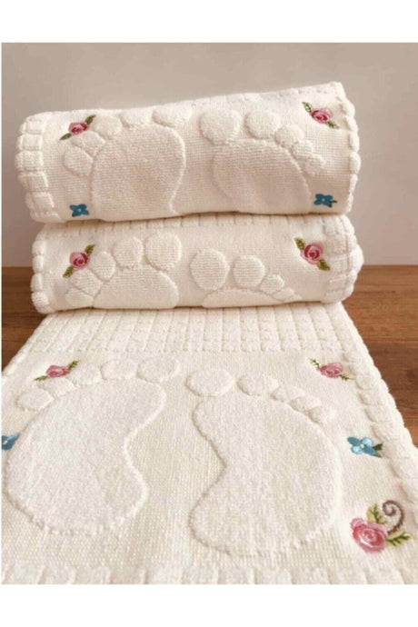 Turtahome 2 Pieces Embroidered 250 gr 100% Cotton Foot Towel and Mat - Swordslife