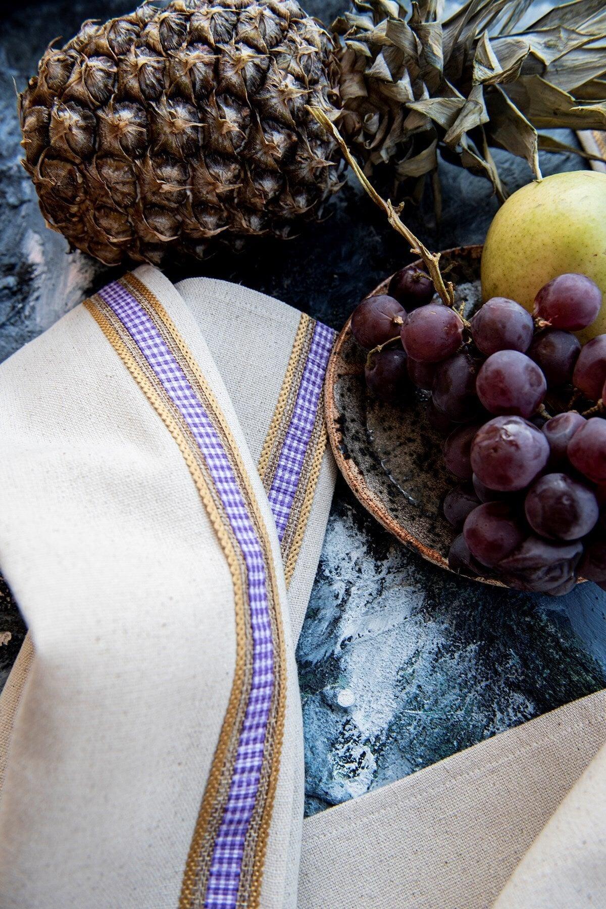 Purple Square Ribbon Linen Runner - Swordslife