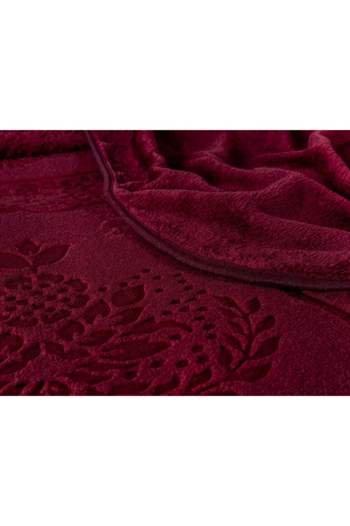 Rochelle Mink Emboss Blanket - Claret Red - Swordslife