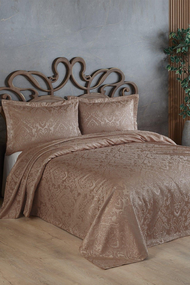 Sierra Jacquard Chenille Double Bedspread (dark Brown) - Swordslife