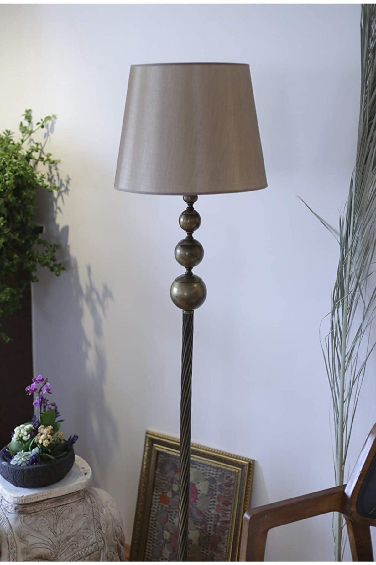 Tumbled 3 Piece Globe Floor Lamp Mataro - Swordslife