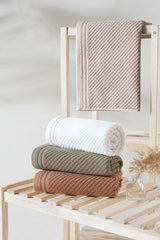Valeron 50x90 Set of 4 Hand and Face Towels
