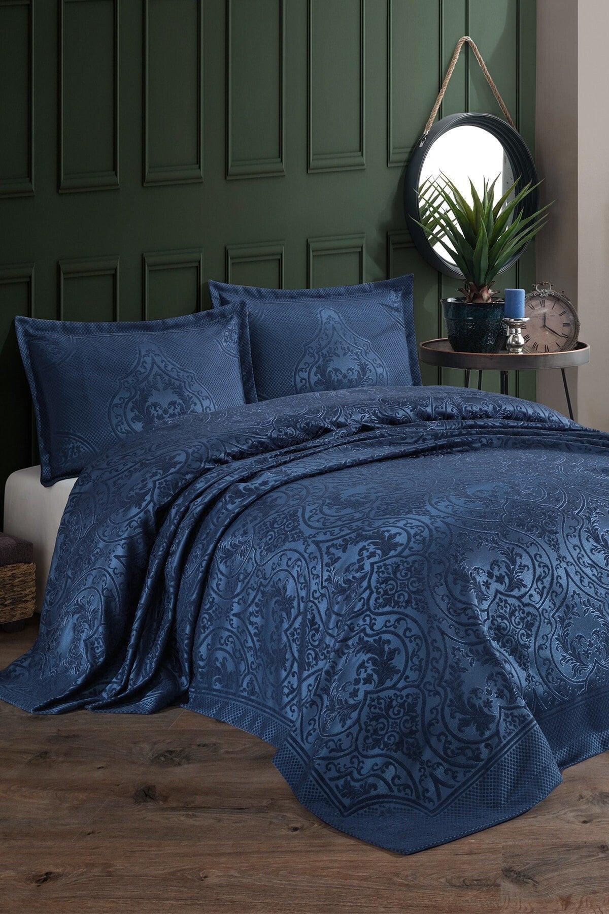 Valeron Pano Chenille Double Bedspread (indigo) - Swordslife