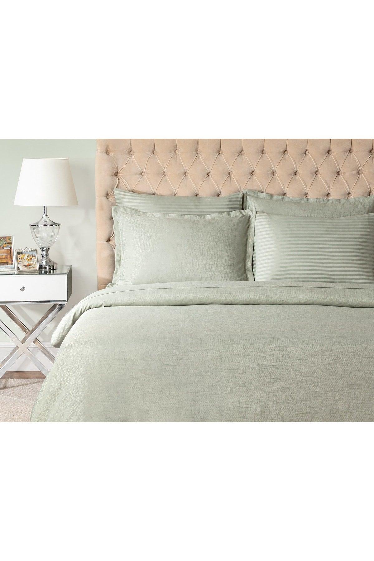 Vezelay King Size Jacquard Satin Duvet Cover Set - Swordslife