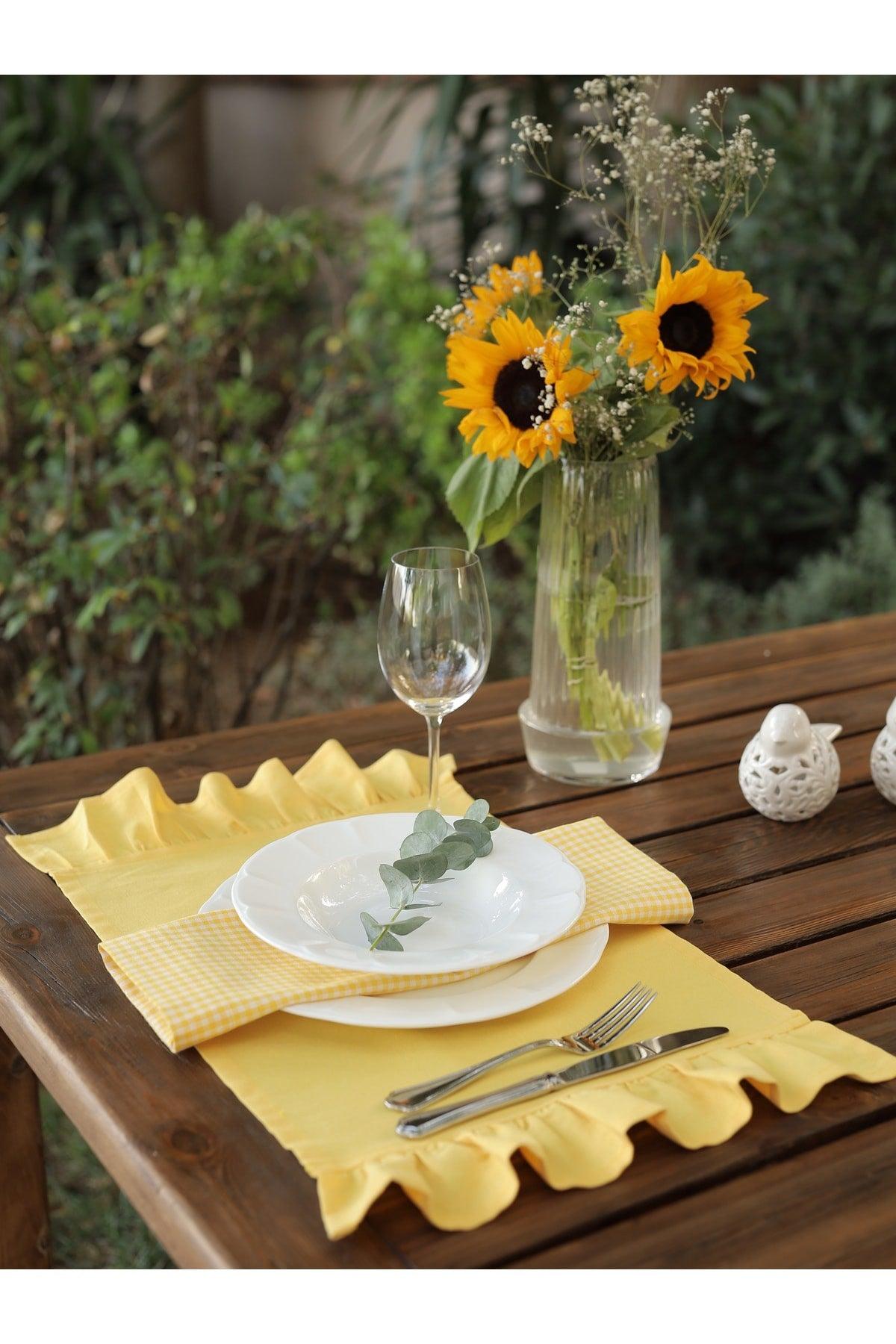 Yellow Frilly Placemat (4 Pieces 35 X 60 Cm) - Swordslife